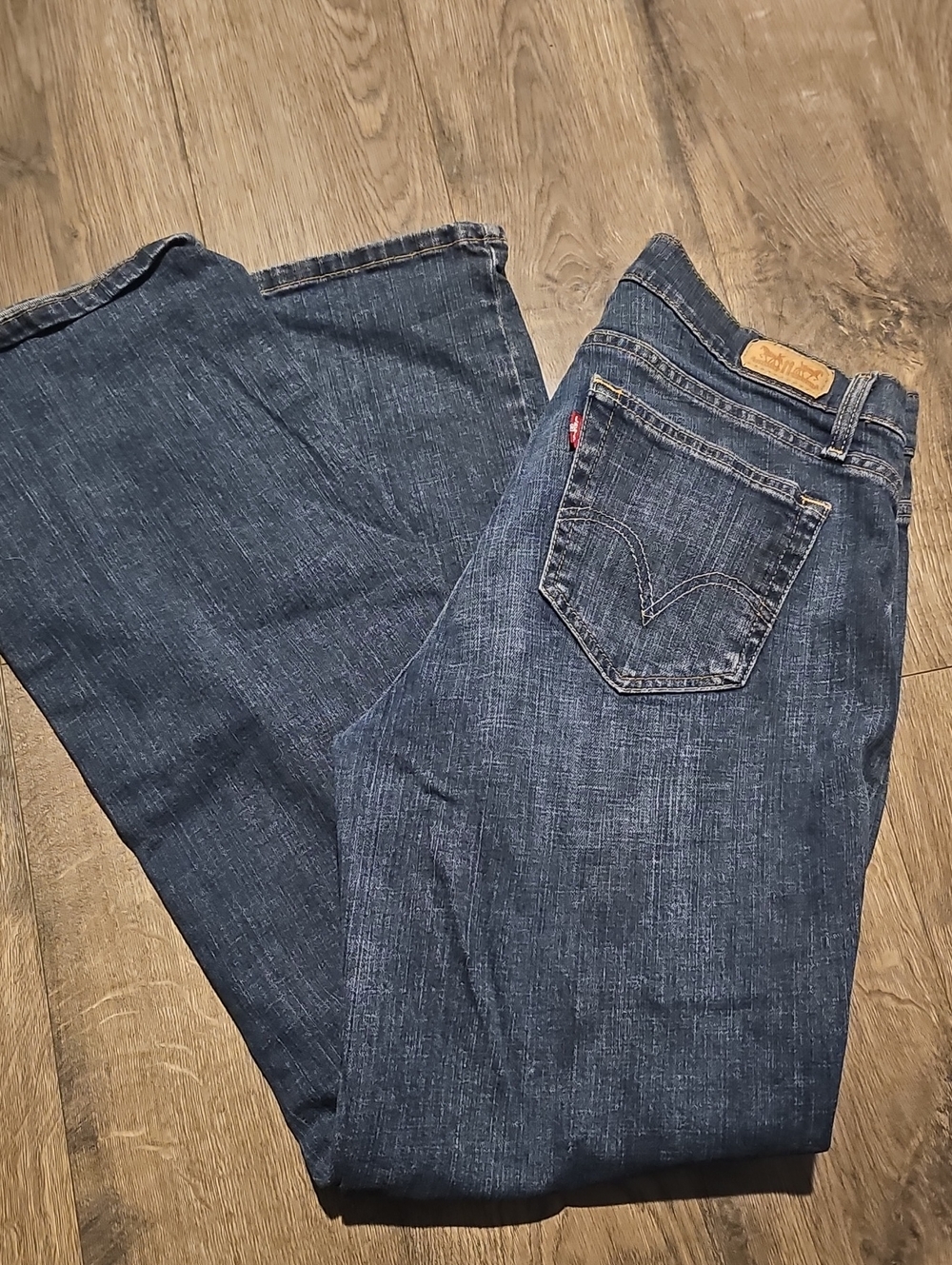 Levi's Women's Dark Indigo Boot Cut Jeans 529 Curvy Size 16 Medium Waist 33